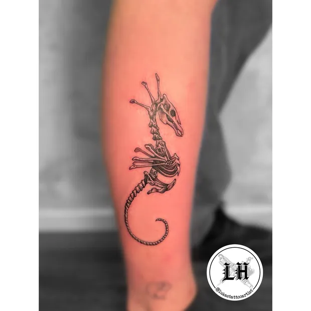 Feinlinien-Tattoo aus dem Studio Sweet Temptation in Bottrop