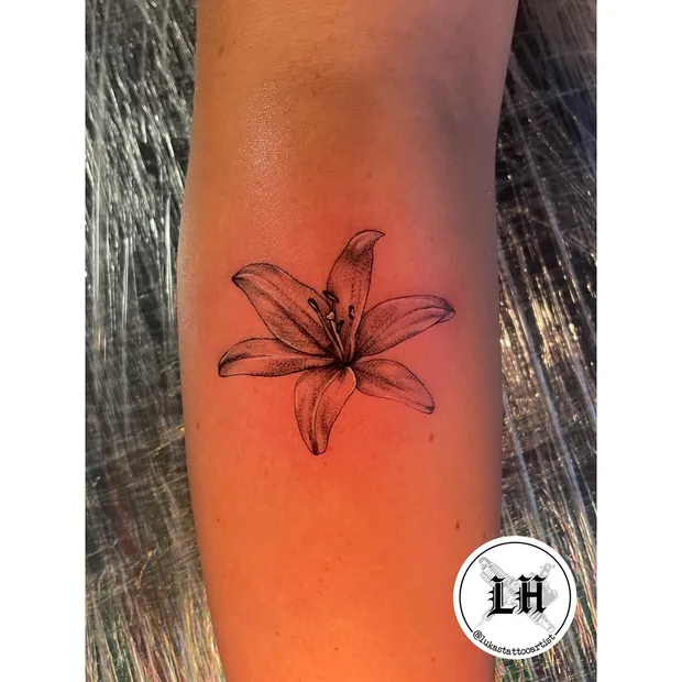 Ornamentales Tattoo aus dem Studio Sweet Temptation in Bottrop